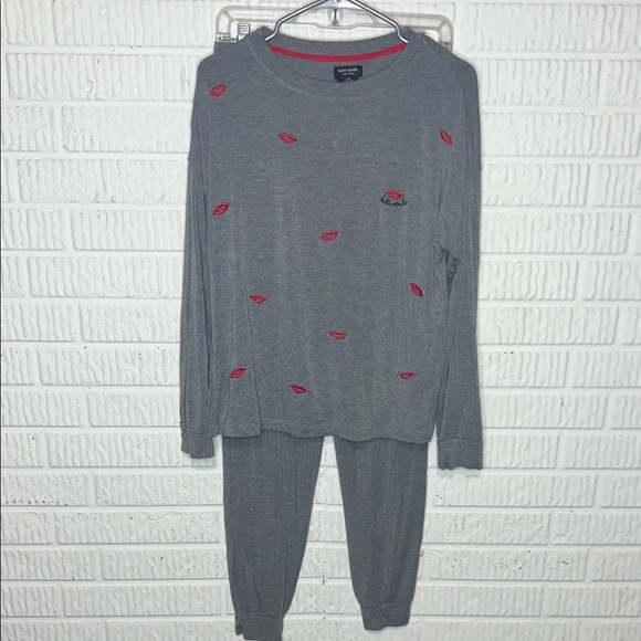 kate spade Other - Kate Spade Gray Pajama Set with Red Lips
